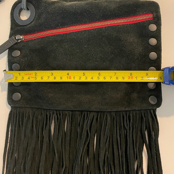 Hammit Crossbody - Picture 10 of 13